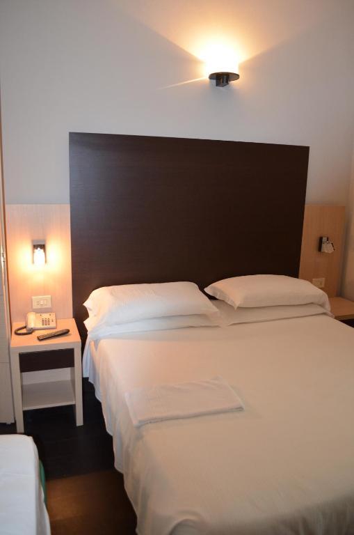 Hotel Aiglon 리미니 객실 사진