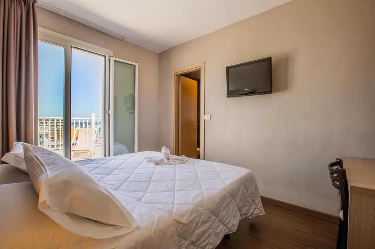 Hotel Aiglon 리미니 외부 사진