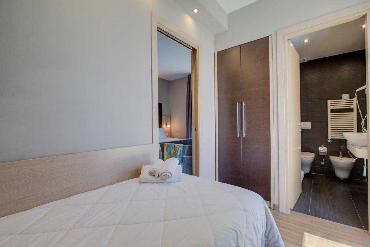 Hotel Aiglon 리미니 외부 사진