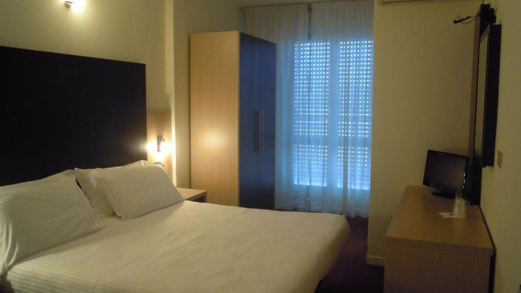 Hotel Aiglon 리미니 객실 사진