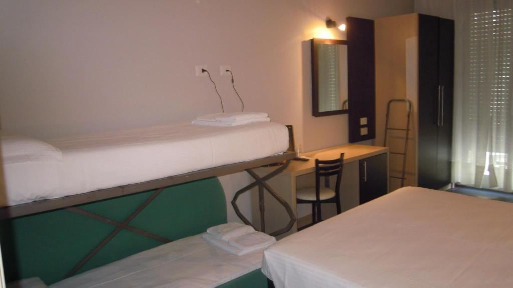 Hotel Aiglon 리미니 객실 사진