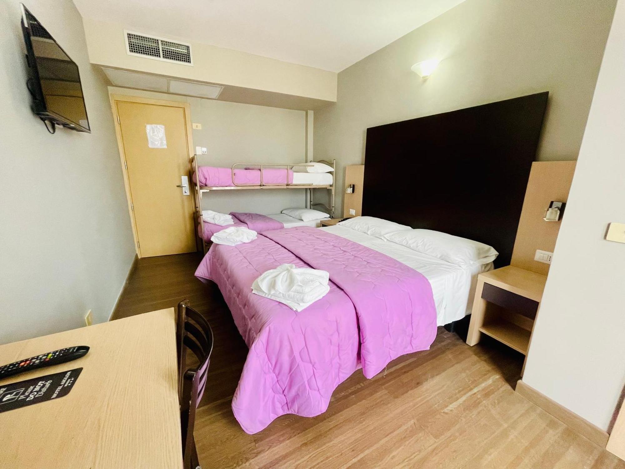 Hotel Aiglon 리미니 외부 사진